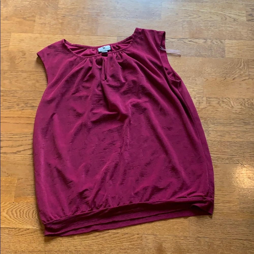 Worthington sleeveless top- magenta/wine color